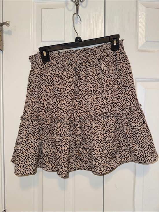 Hudson Gray Dresses & Skirts - Tiered Animal-Print Skater Skirt - Beige/Black